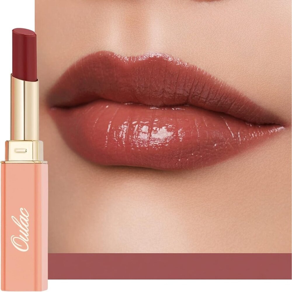 🆕 Moisture Shine Lipstick Medium Coverage Color Glossy Finish Vegan Grande Dame